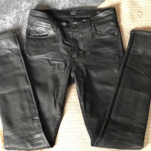 ROCKET HIGH RISE SKINNY IN ALL BLACK
